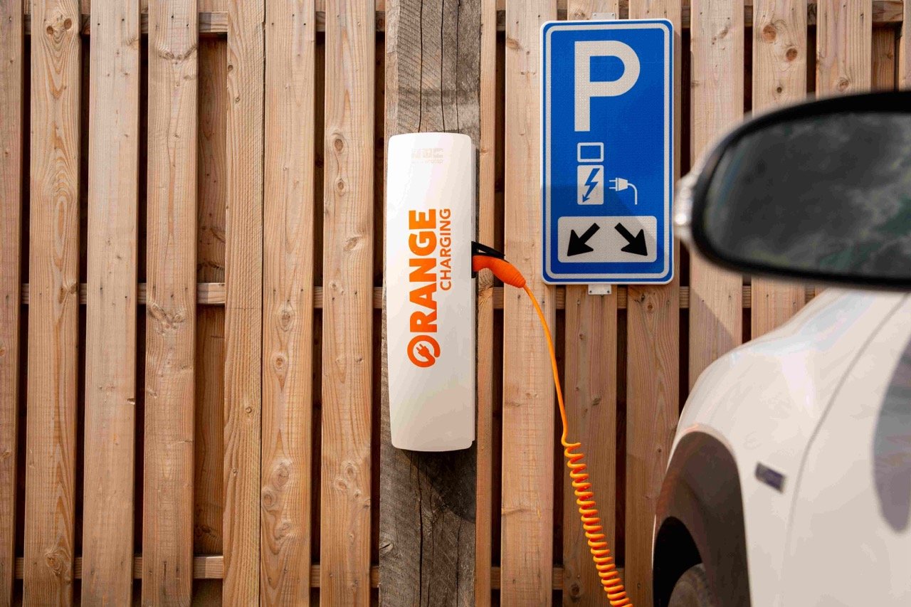 Electric car charging on sale center parcs